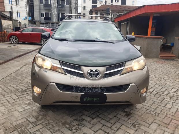 Toyota RAV4 2013 Green