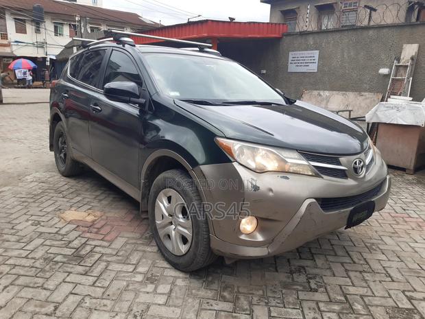 Toyota RAV4 2013 Green