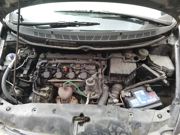 Honda Civic 2007 Gray