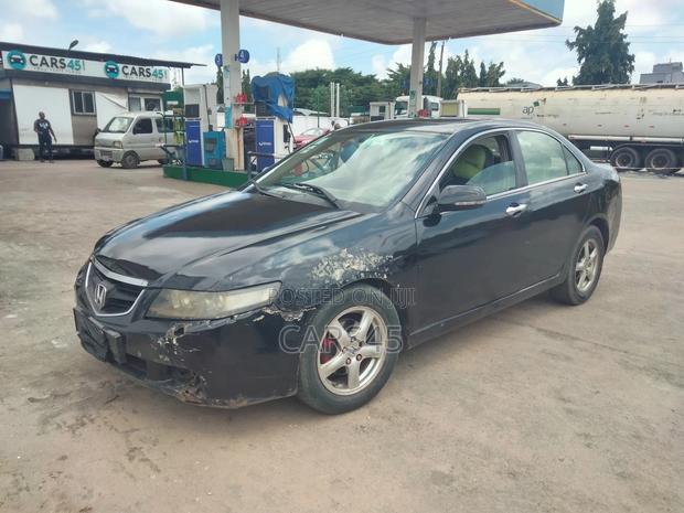 Honda Accord 2005 Black