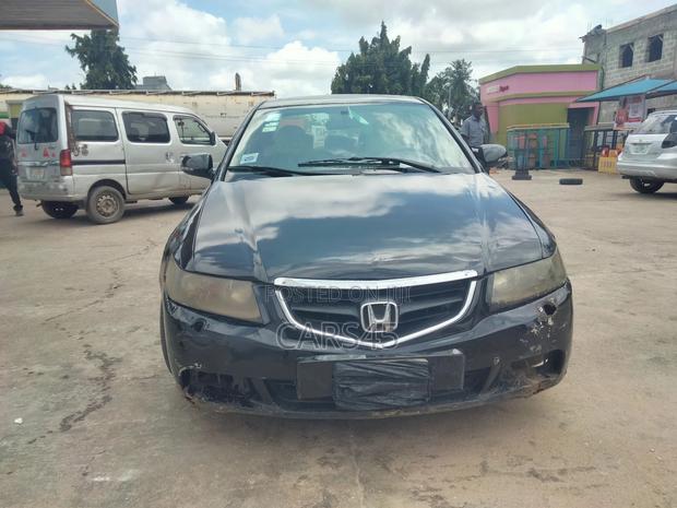 Honda Accord 2005 Black
