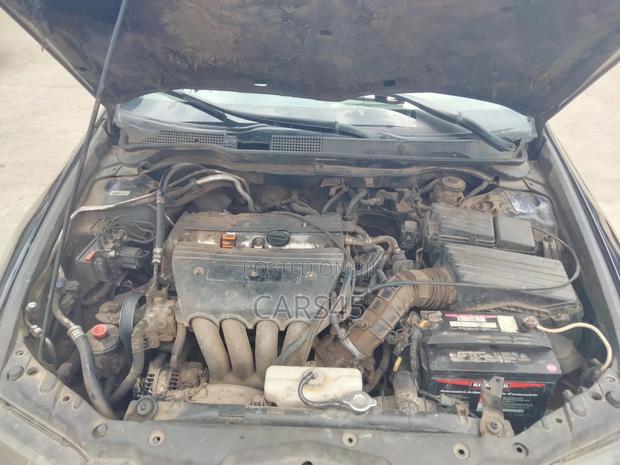Honda Accord 2005 Black