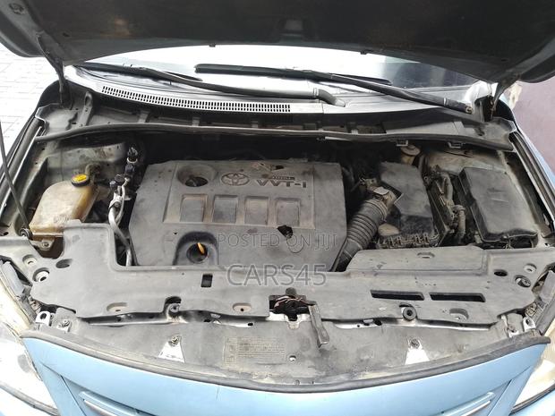 Toyota Corolla 2013 Blue