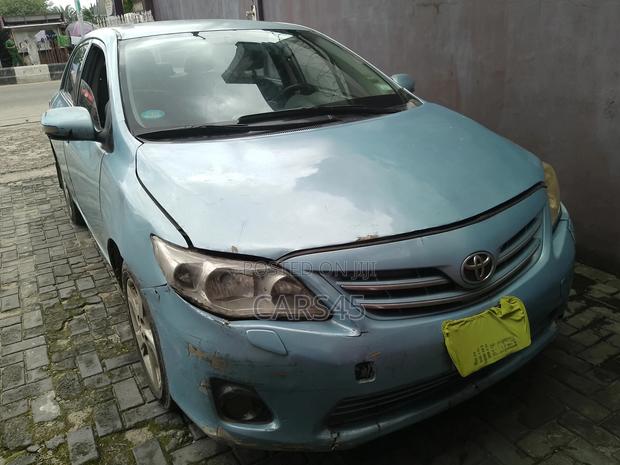 Toyota Corolla 2013 Blue