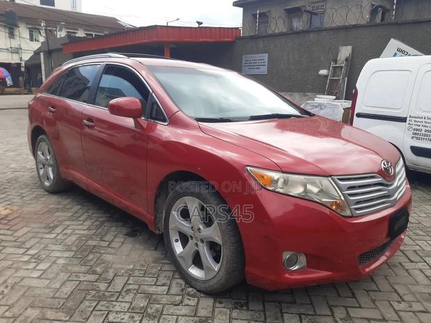 Toyota Venza 2010 Red
