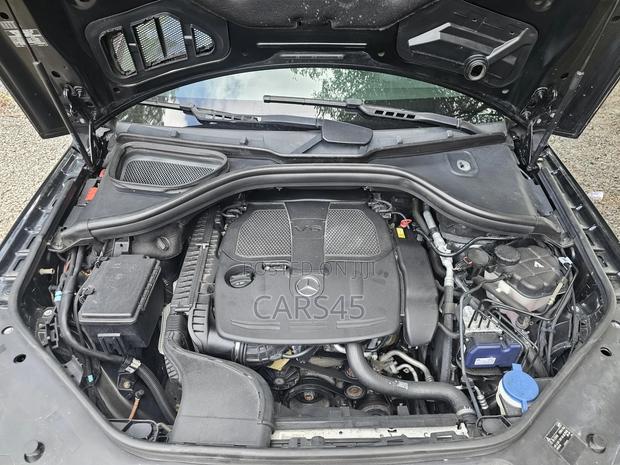 Mercedes-Benz GLE-Class 2016 Black