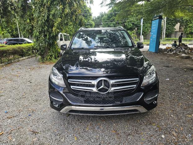 Mercedes-Benz GLE-Class 2016 Black