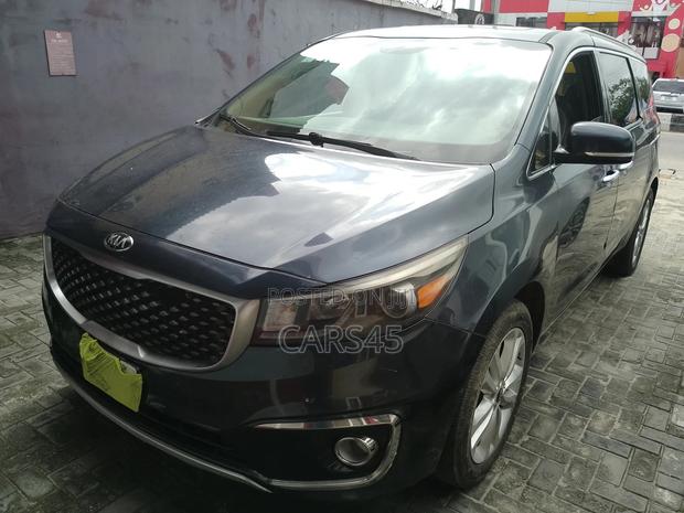 Kia Sedona 2015 Blue