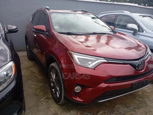 Toyota RAV4 Limited 4dr SUV (2.5L 4cyl 6A) 2018 Red