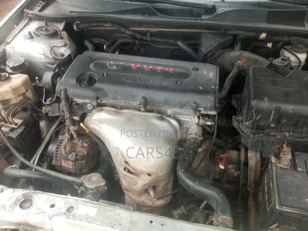Toyota Camry LE 4dr Sedan (2.4L 4cyl 4A) 2004 Beige