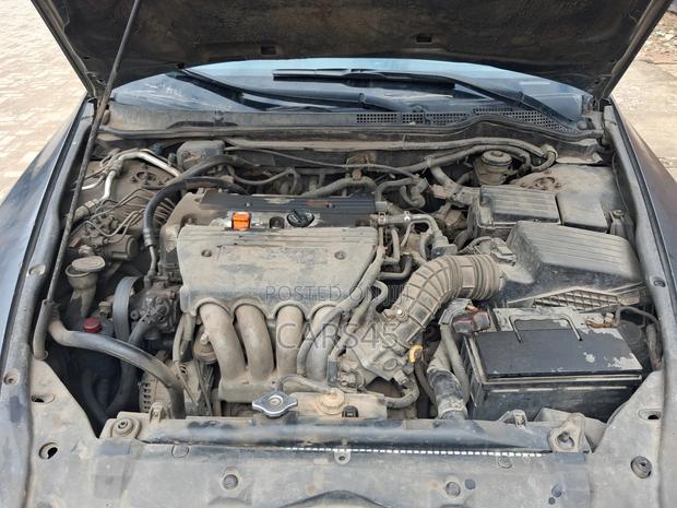 Honda Accord 2006 Gray