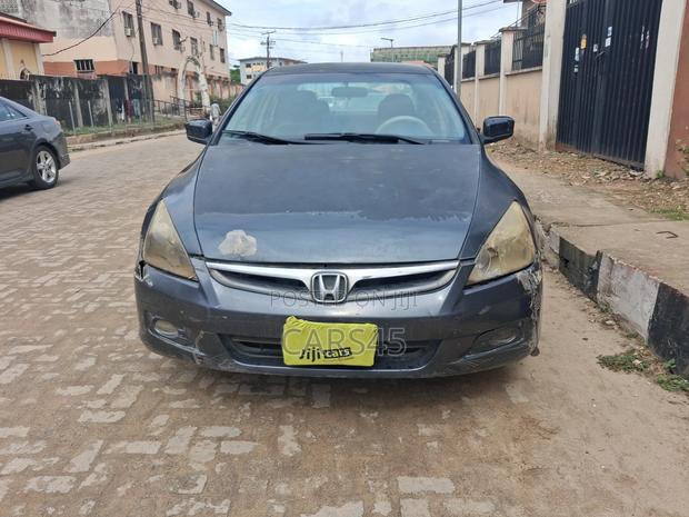 Honda Accord 2006 Gray