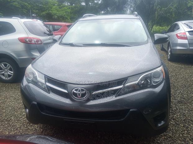 Toyota RAV4 2015 Gray