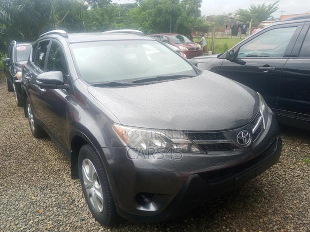 Toyota RAV4 2015 Gray