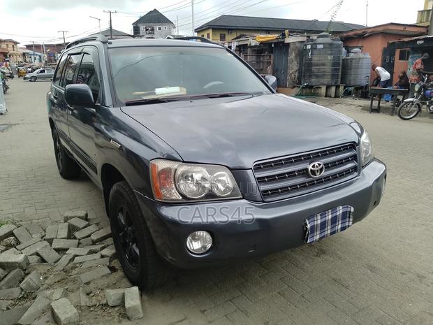 Toyota Highlander 2002 Blue