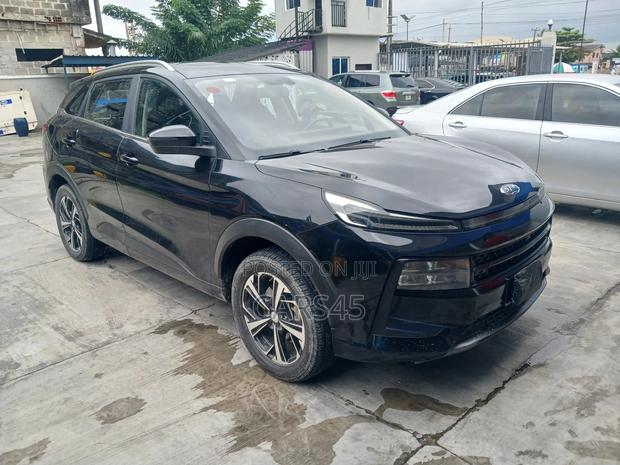 JAC JS3 2023 Black