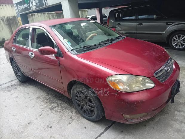 Toyota Corolla 2005 Red