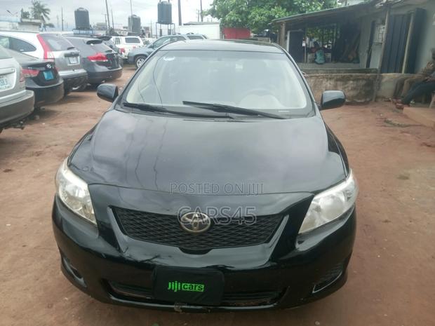 Toyota Corolla 1.8 Advanced 2009 Black