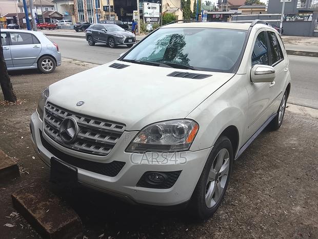 Mercedes-Benz M Class ML350 AWD 4MATIC 2009 White