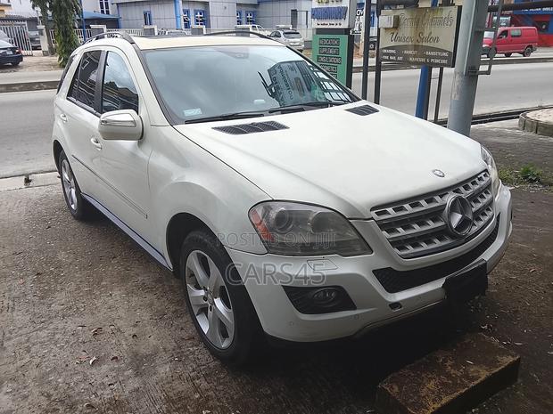 Mercedes-Benz M Class ML350 AWD 4MATIC 2009 White