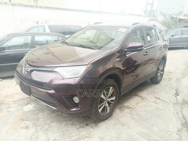 Toyota RAV4 2016 Purple