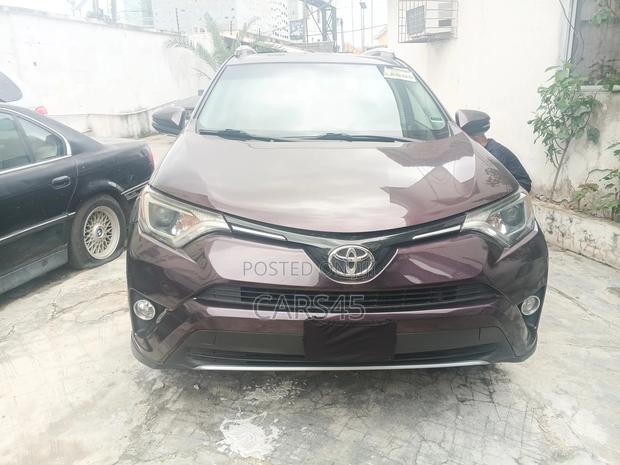 Toyota RAV4 2016 Purple