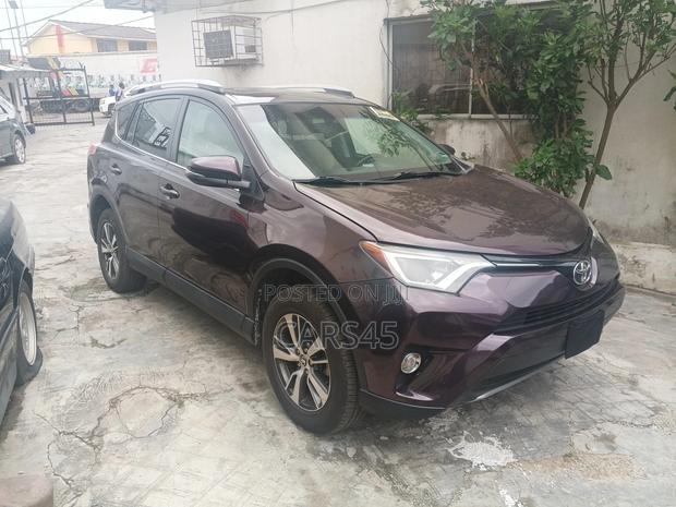 Toyota RAV4 2016 Purple