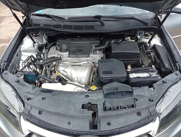 Toyota Camry 2015 Silver