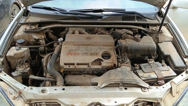 Toyota Camry 2004 Silver