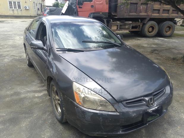Honda Accord 2006 Gray