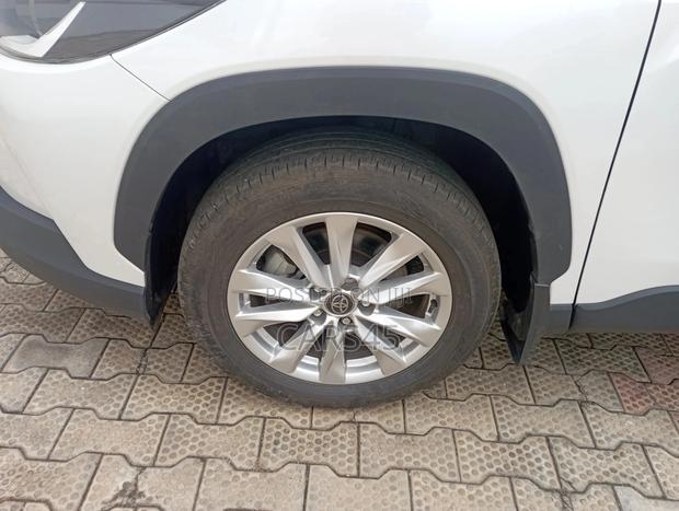 Toyota Corolla Cross 2024 White