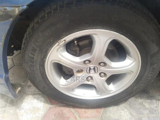 Honda Civic 2006 Blue