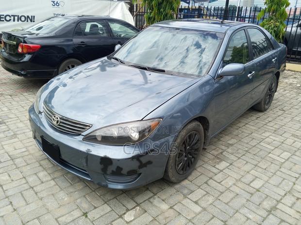 Toyota Camry 2003 Blue