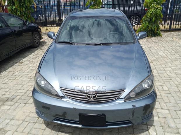 Toyota Camry 2003 Blue