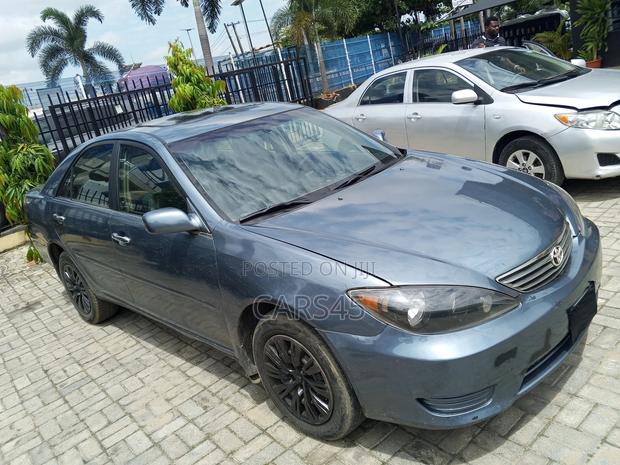 Toyota Camry 2003 Blue