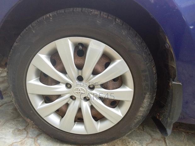Toyota Corolla 2014 Blue