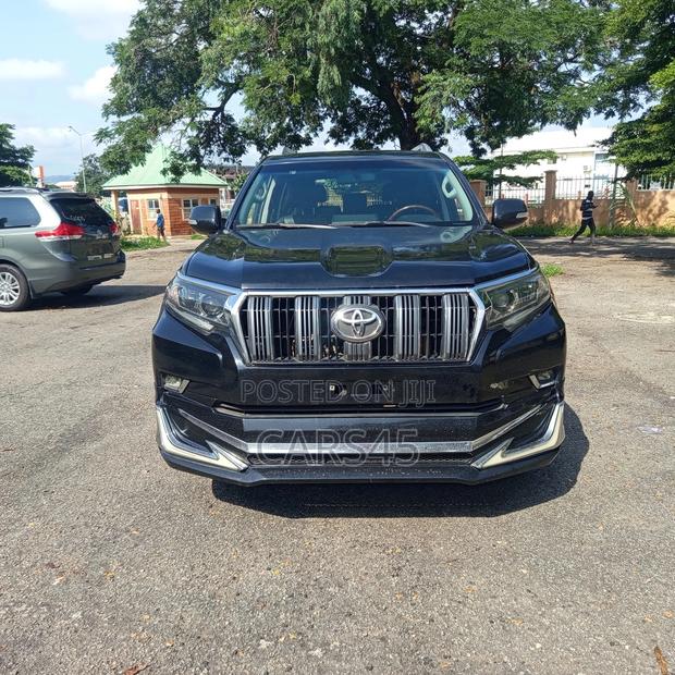 Toyota Land Cruiser Prado 2015 Black