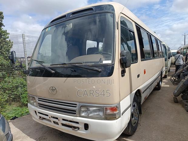 Toyota Coaster 2017 Beige