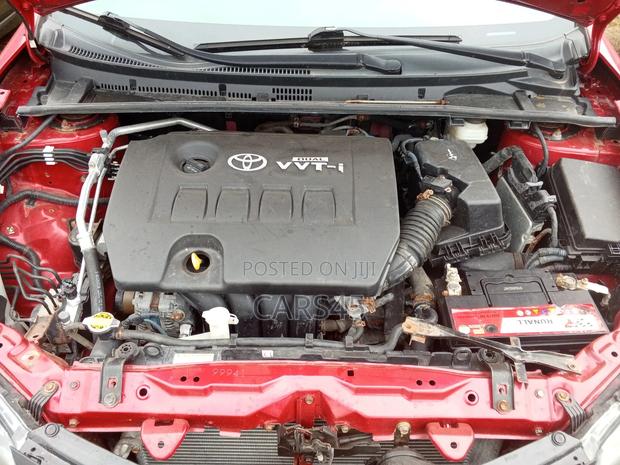 Toyota Corolla 2017 Red