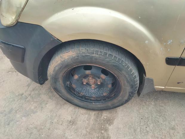 Kia Rio 2007 Gold