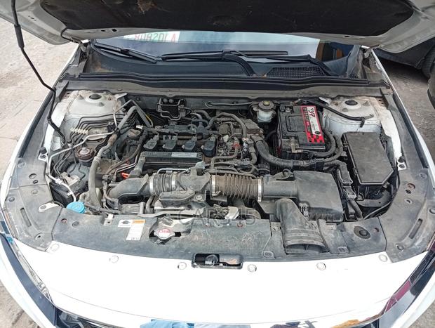 Honda Accord 2019 White