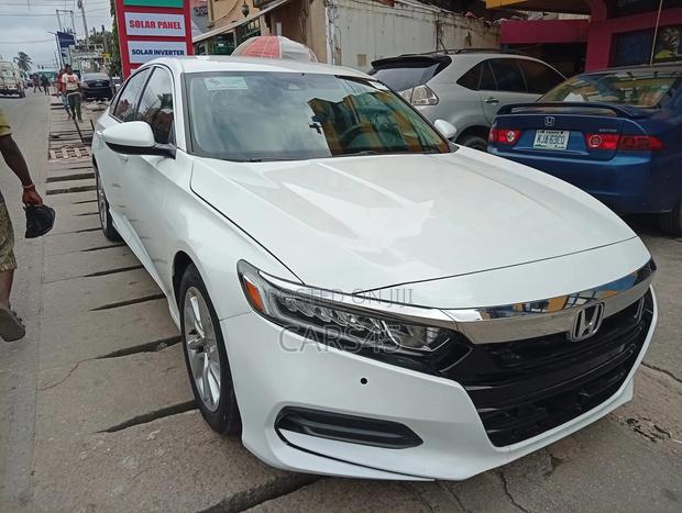Honda Accord 2019 White