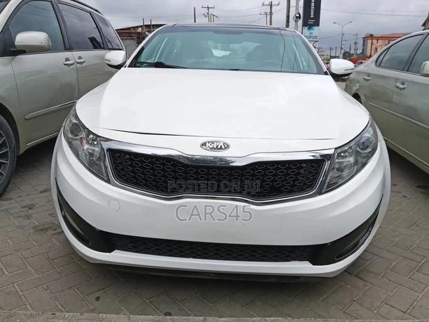 Kia Optima 2011 White