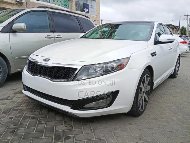 Kia Optima 2011 White
