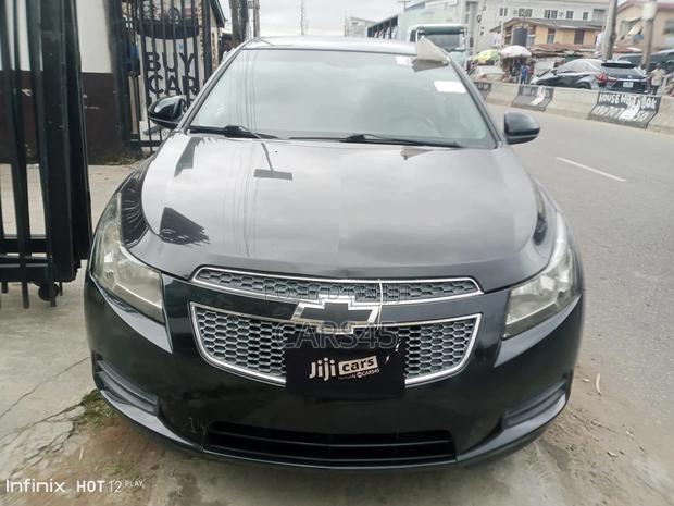 Chevrolet Cruze 2011 Black