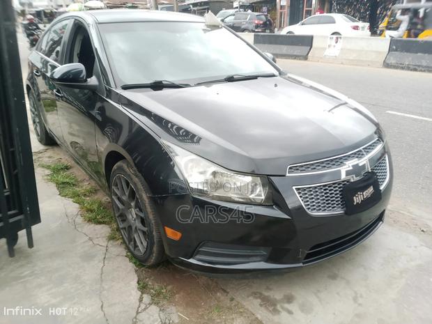 Chevrolet Cruze 2011 Black