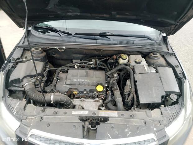 Chevrolet Cruze 2011 Black