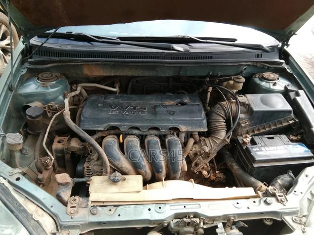 Toyota Corolla 2004 Green
