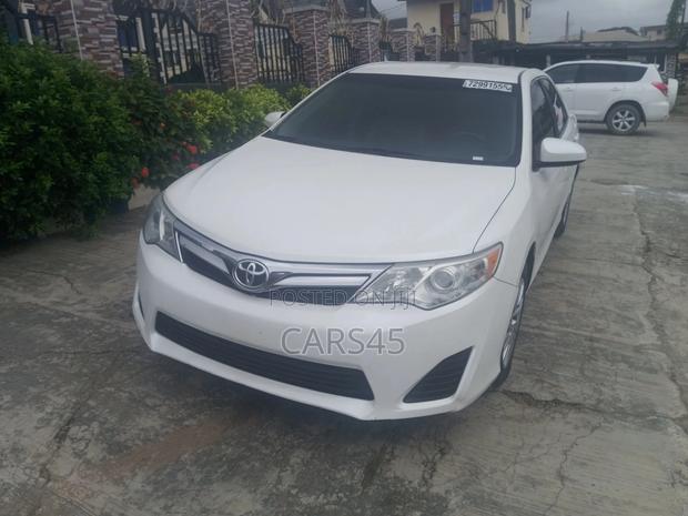 Toyota Camry 2014 White