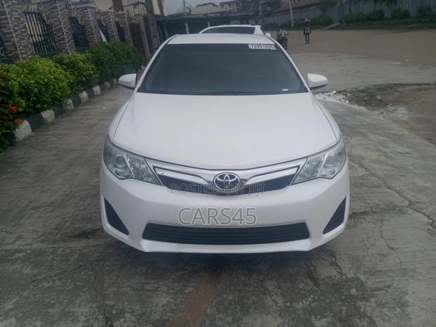 Toyota Camry 2014 White